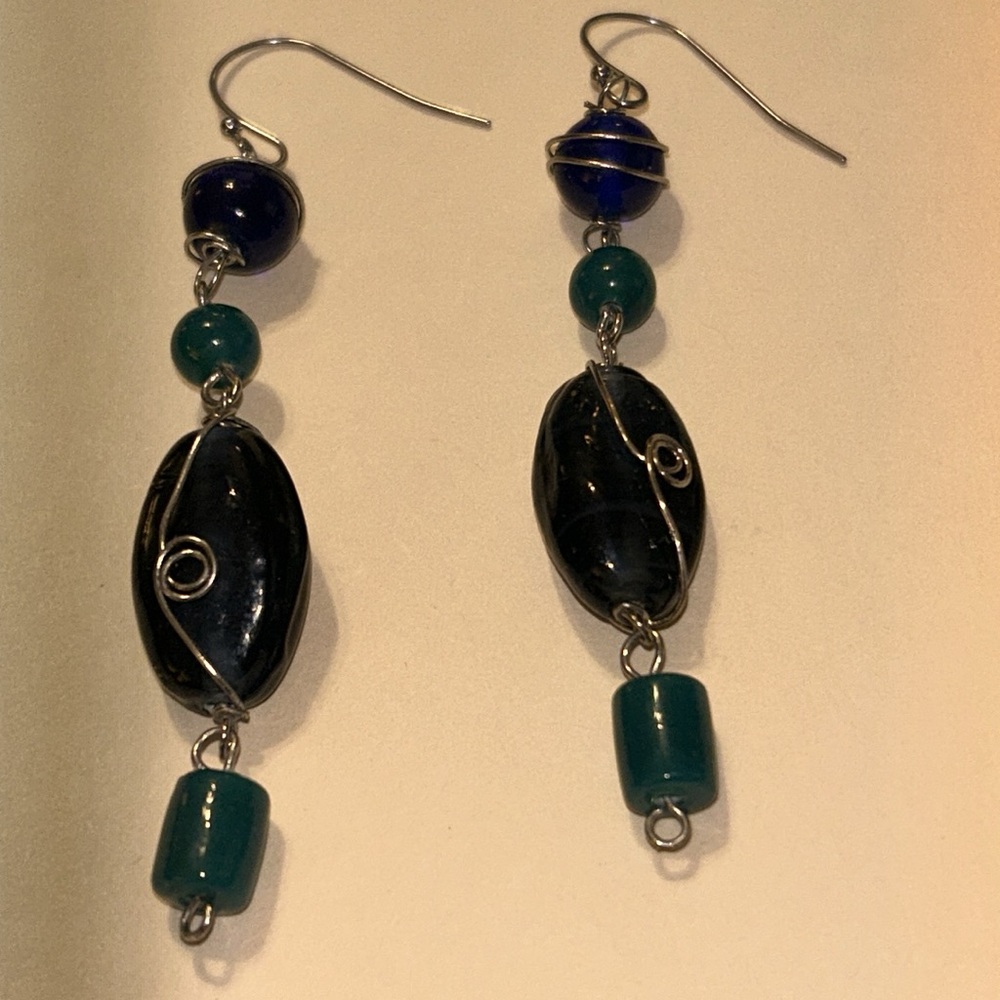 Handmade Vintage Blue and Green Dangle Earrings - Picture 3 of 3